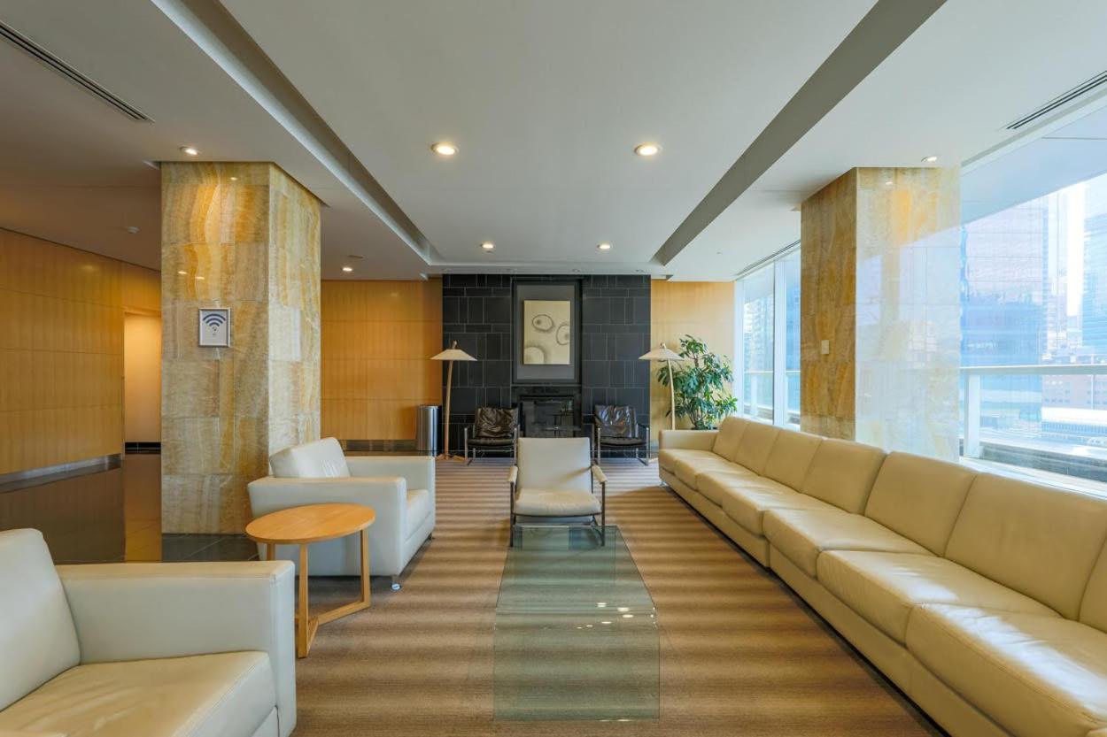 טורונטו Skyline Elegance Condo מראה חיצוני תמונה